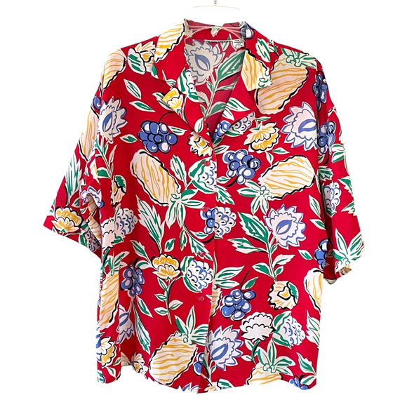 OLEG CASSINI Women's Size 10 Red Silk Fruit Print VTG Short Sleeve Button-Up Top - Picture 1 of 7